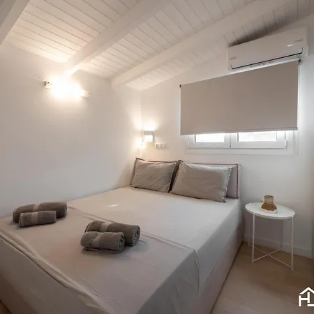 Villa Avra Seafront Vathirrevma