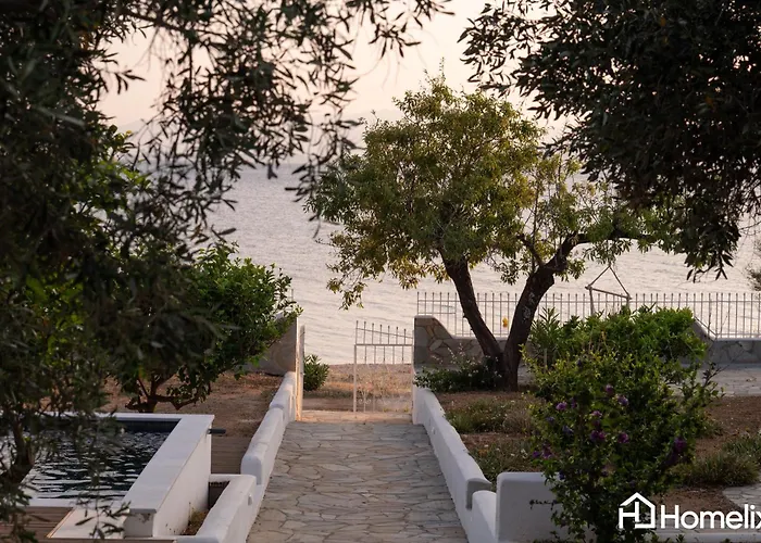 Βίλα Avra Seafront