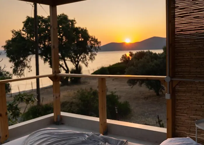 Avra Seafront Βίλα