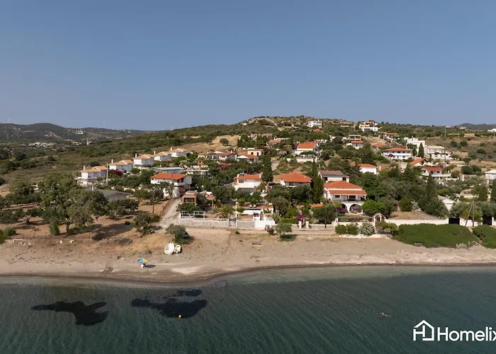 Avra Seafront Βίλα